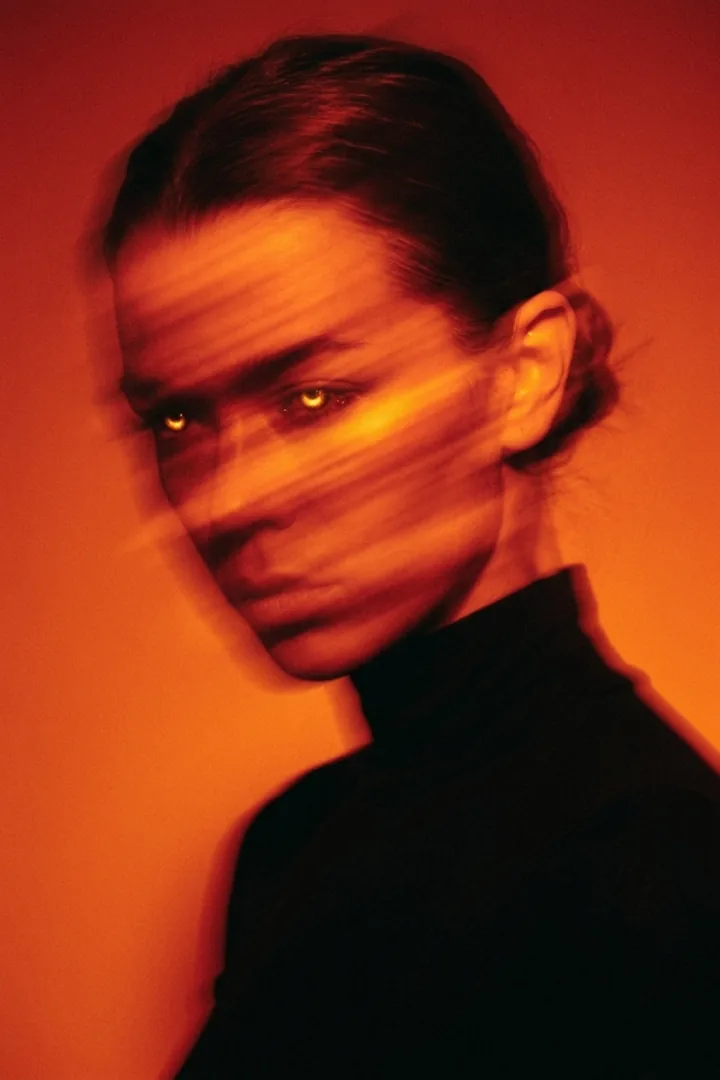 Illustration of a portrait in red light